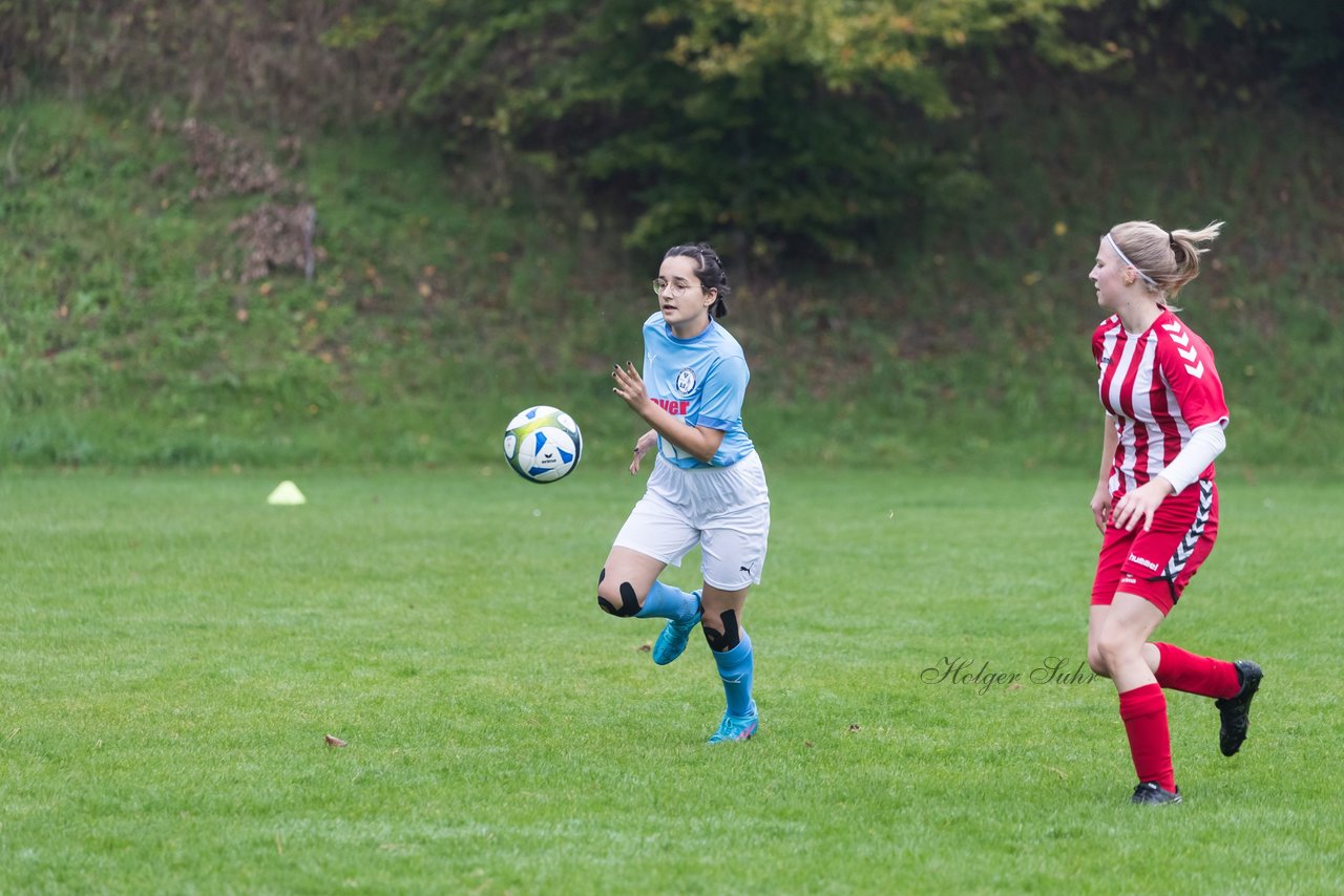 Bild 149 - wBJ TuS Tensfeld - SV Fortuna St. Juergen